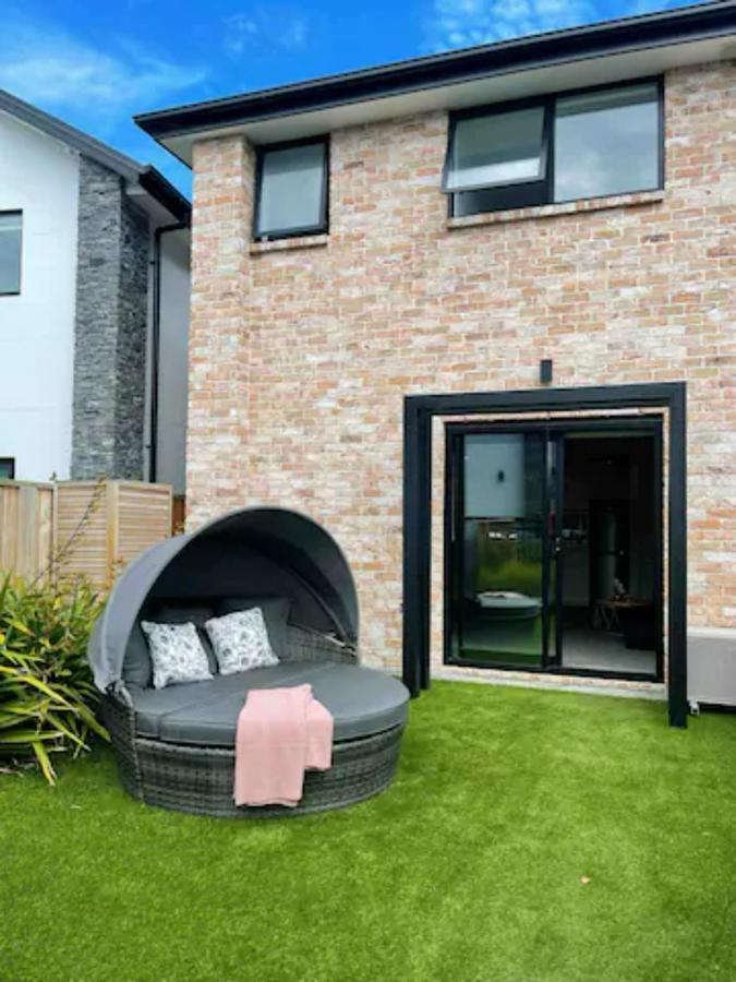 Modern 2 Bedroom By Hagley Park Christchurch Exterior foto
