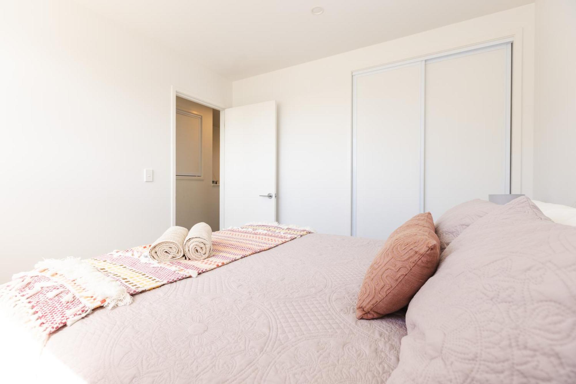 Modern 2 Bedroom By Hagley Park Christchurch Exterior foto