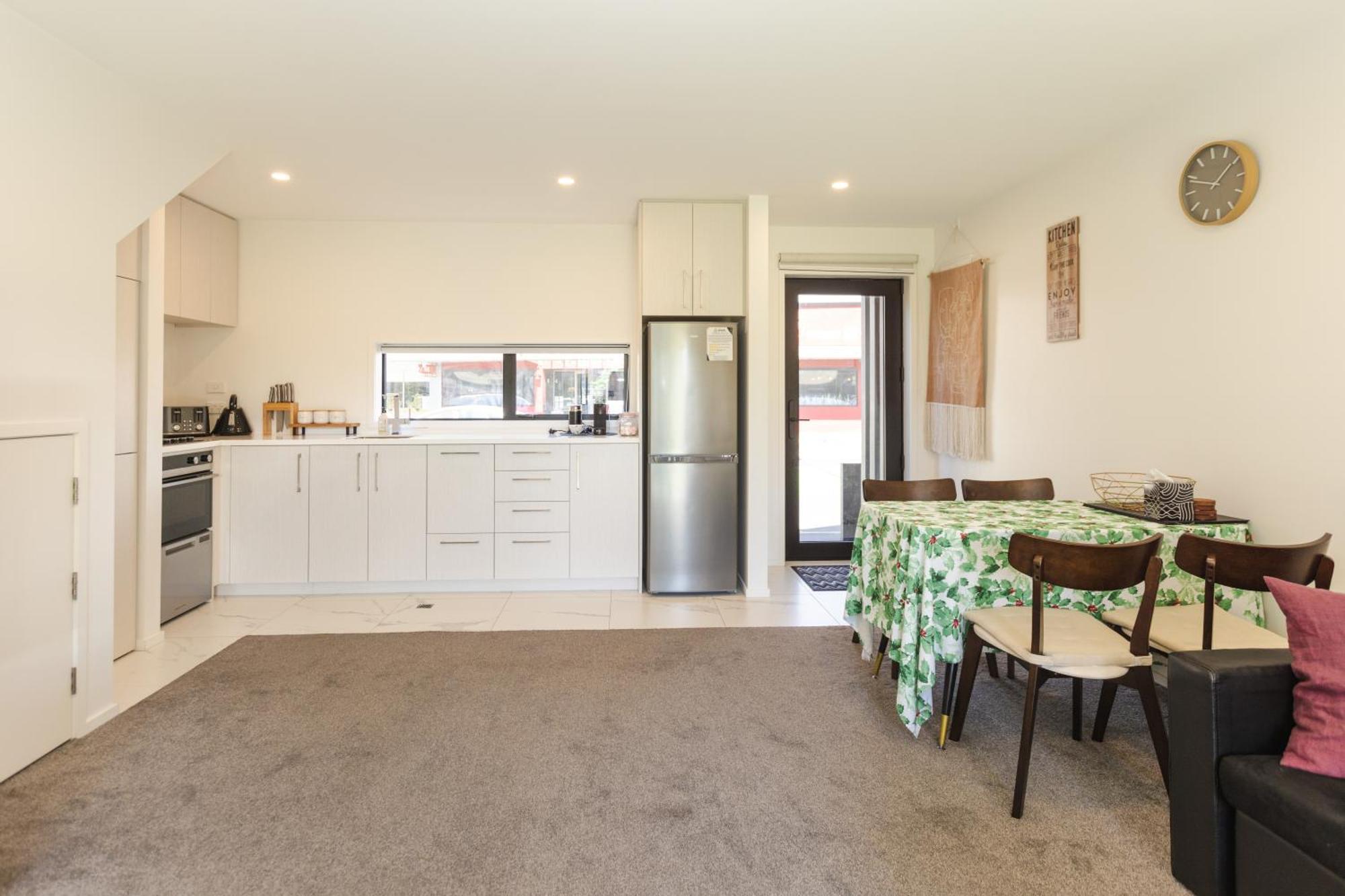 Modern 2 Bedroom By Hagley Park Christchurch Exterior foto
